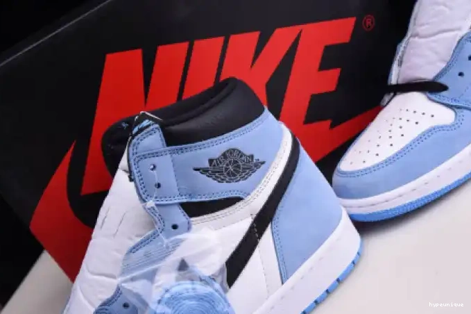 HYPE 555088-134 1 BLUE AIR RETRO WHITE HIGH BLACK JORDAN UNIVERSITY 0412